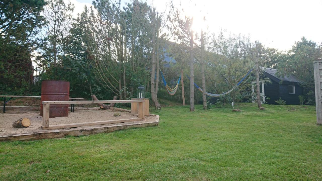 Sloe Pete'S Hideout Hostel Nørre Vorupør Bagian luar foto